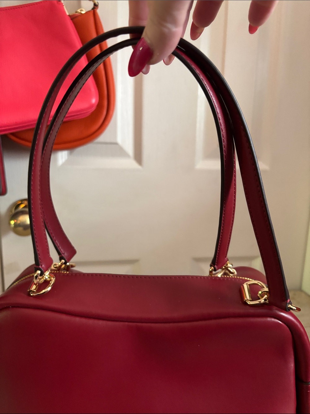 Michael Kors Wine Red Leather Shoulder Bag with Gold Hardware - Picture 2 of 5